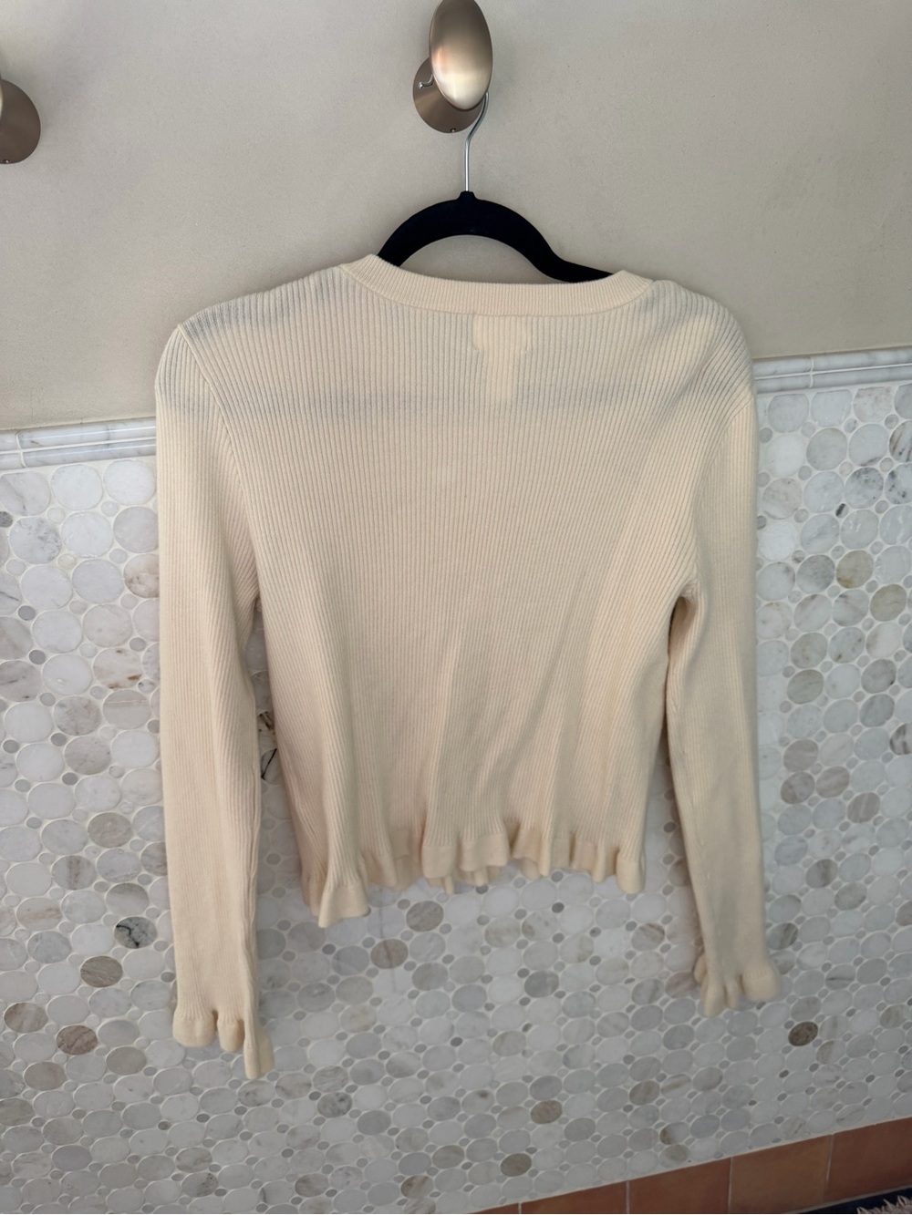 H&M Cream Ribbed Button-Front Top - Picture 4 of 4